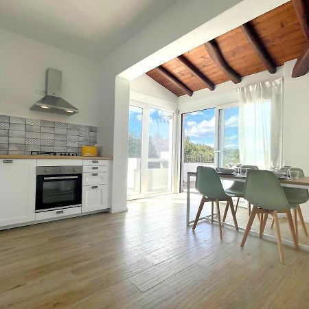 Апартаменты Naked House Sardinia Бари-Сардо Экстерьер фото